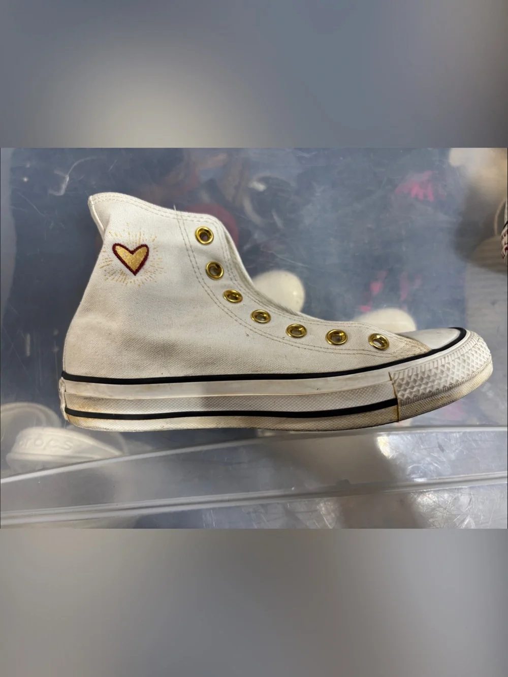 Converse Kids White High-Top Sneakers with Red Heart Patch size 5.5